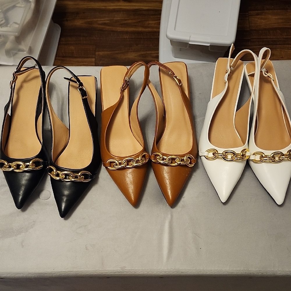 **SOLD**Elegant Women's Slingback Shoes with Chain Detail